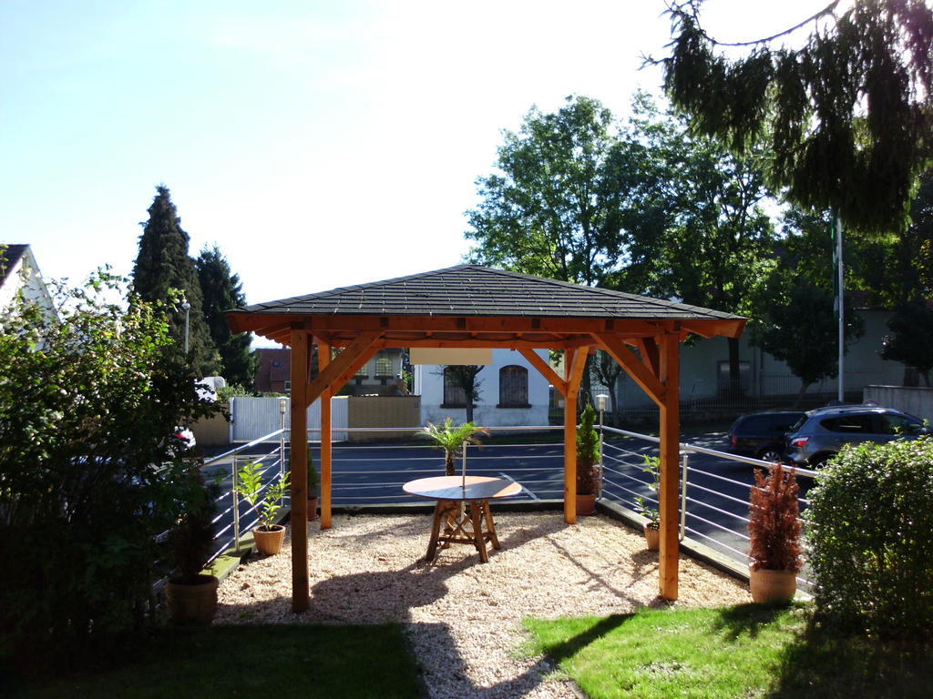 Hotel-Restaurant Zum Schwalbennest Alsfeld Exterior foto